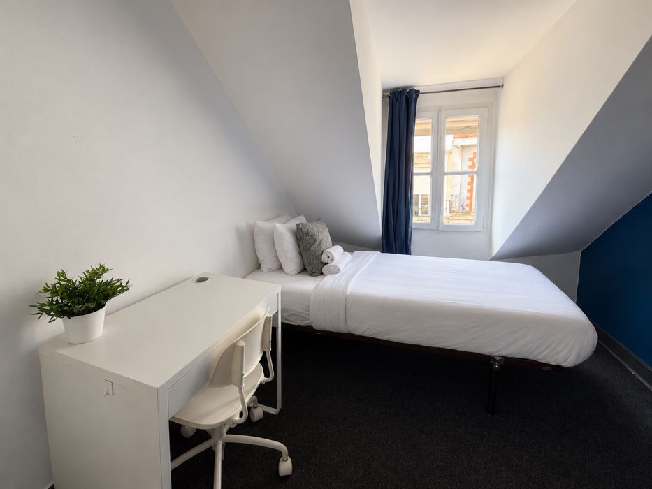 Quarto de solteiro em Arroios