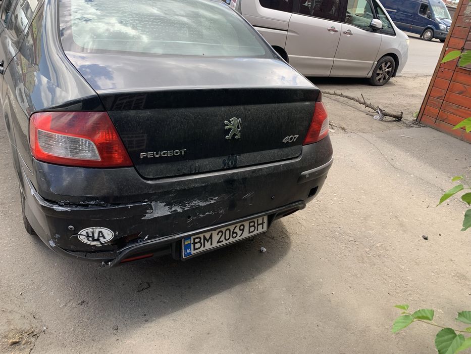 Peugeot 407 2010г читаем описание!