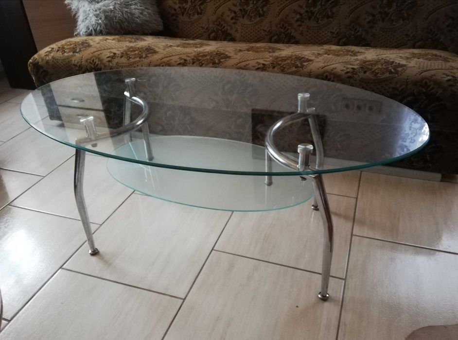 Stolik kawowy szklany owalny zgrabny 60x110x43 do naprawy