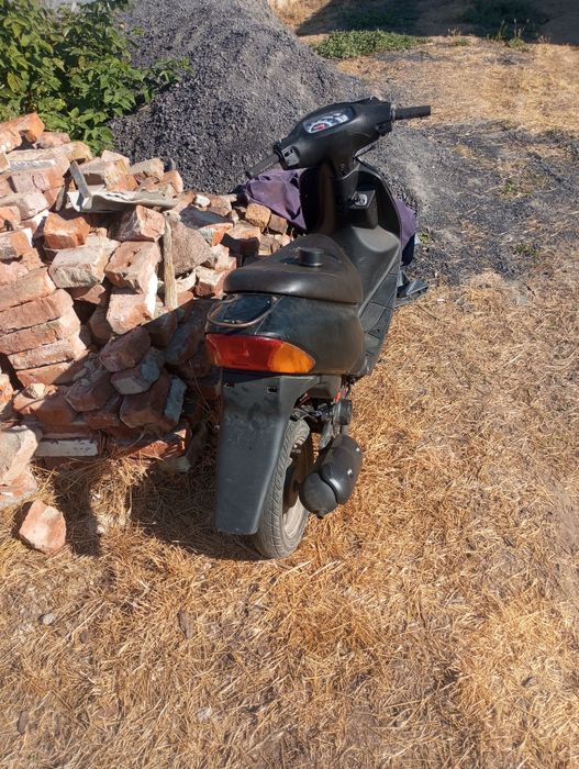 Продам Мопед Сусукі Летс