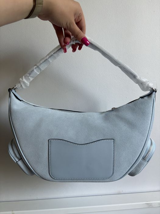 Torebka na ramie Michael Kors Merrit medium blekitna zamsz naturalny srebrne logo