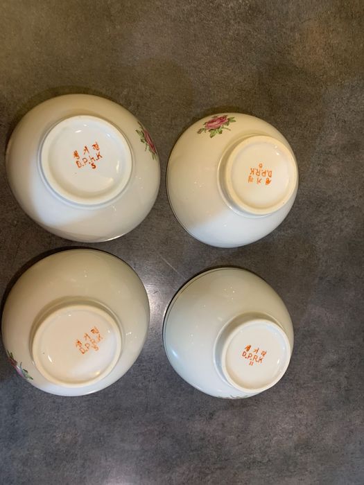 Miseczki w róże porcelana prl