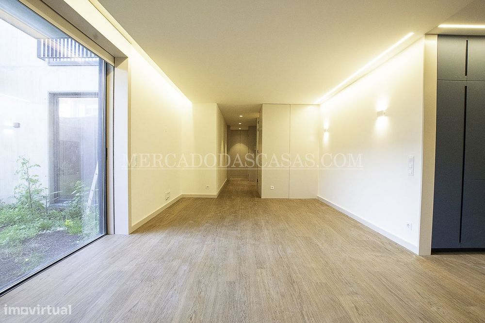 Apartamento T2 c/box 1 viatura, qualidade Premium