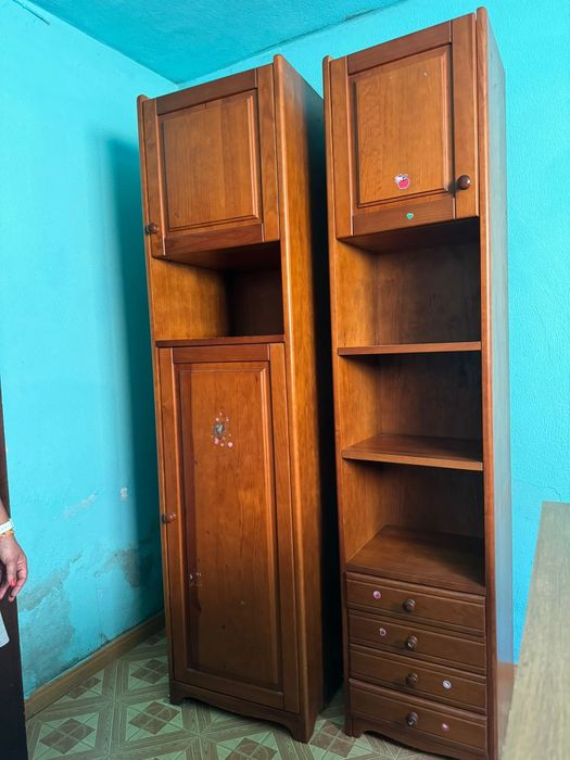 Estudio cama de solteiro e colchão + roupeiro + estante