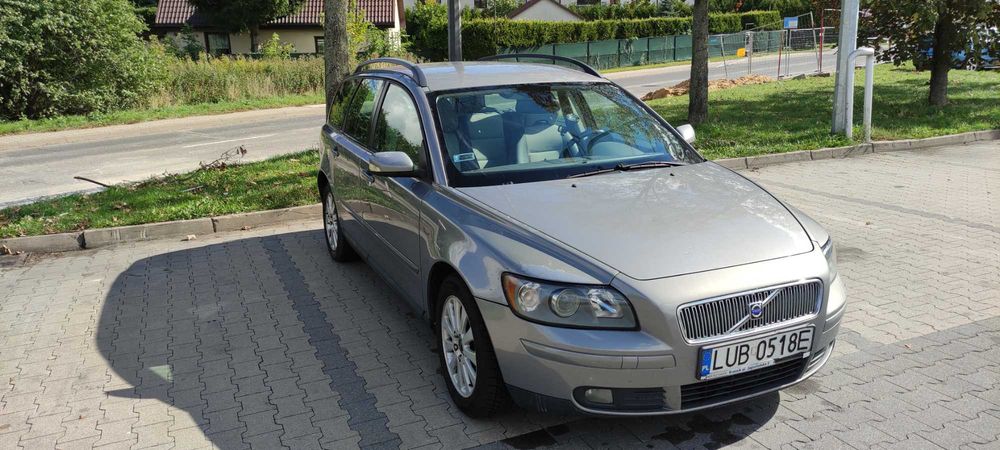 Volvo V50