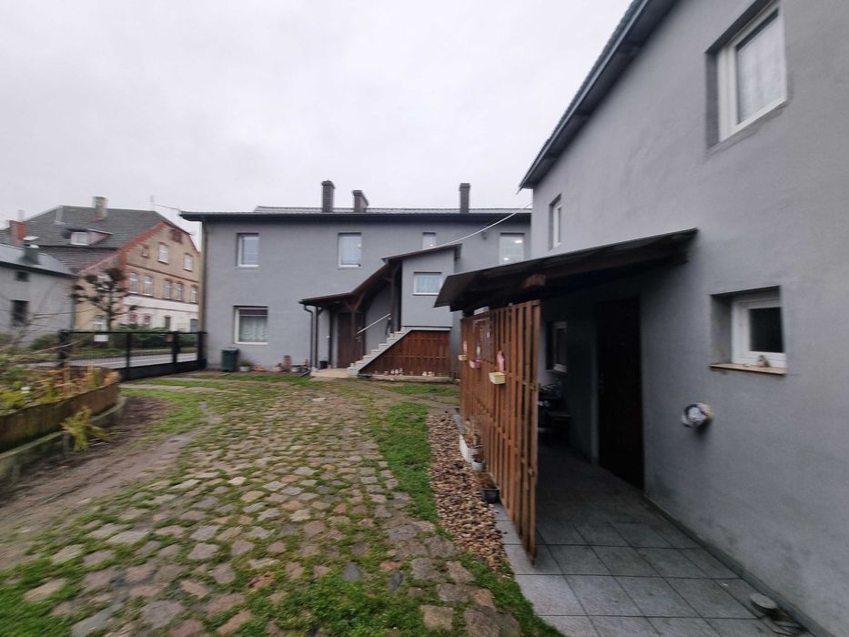 Bliźniak plus osobna kawalerka w Trzebiatowie