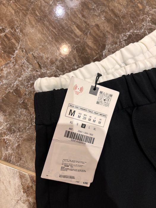 Жіночі брюки Zara