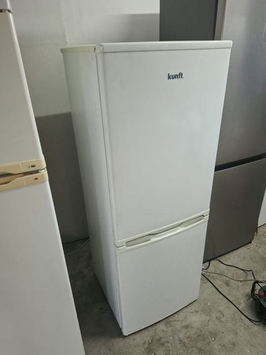 Frigorífico kunft a um preço acessível 1.46 altura 0.54 largura e 0.55 profundidade