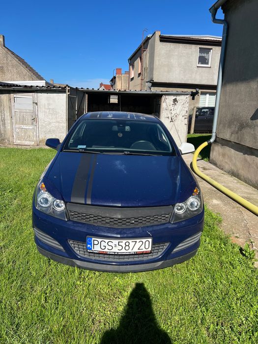 Opel Astra III GTC