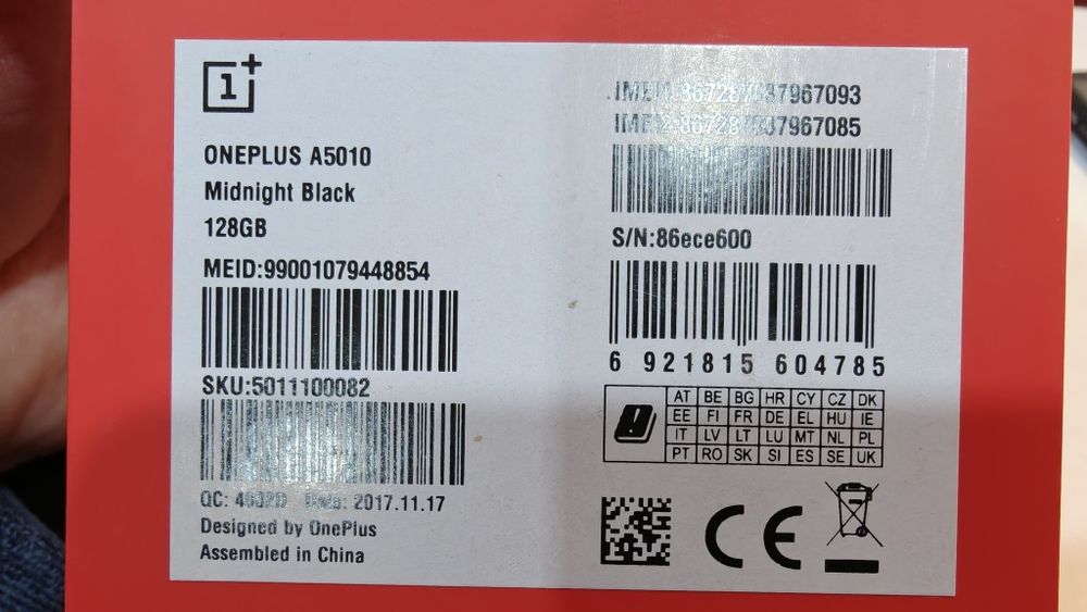 Telemóvel OnePlus 5T