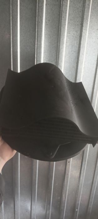 Wywietrzniki połaciowe, dachowe czarne