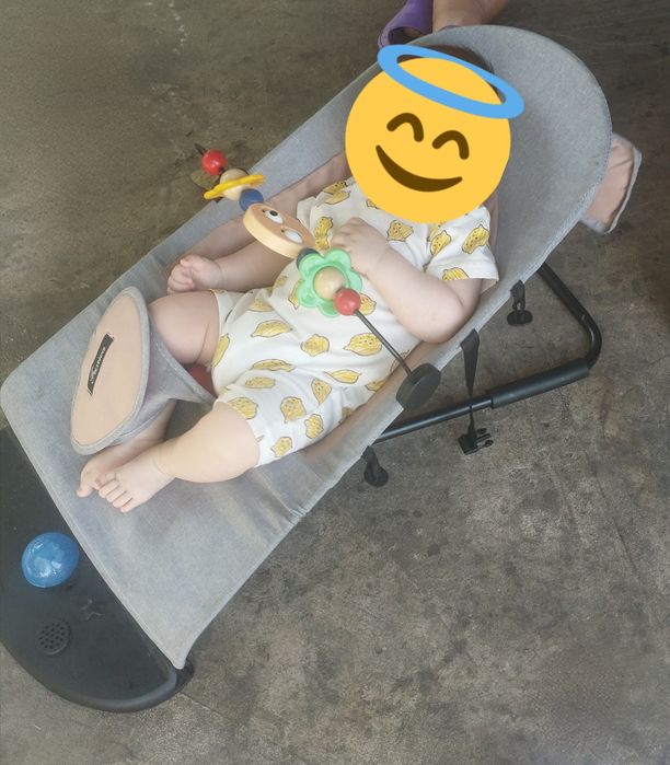 Продам шезлонг для немовлят