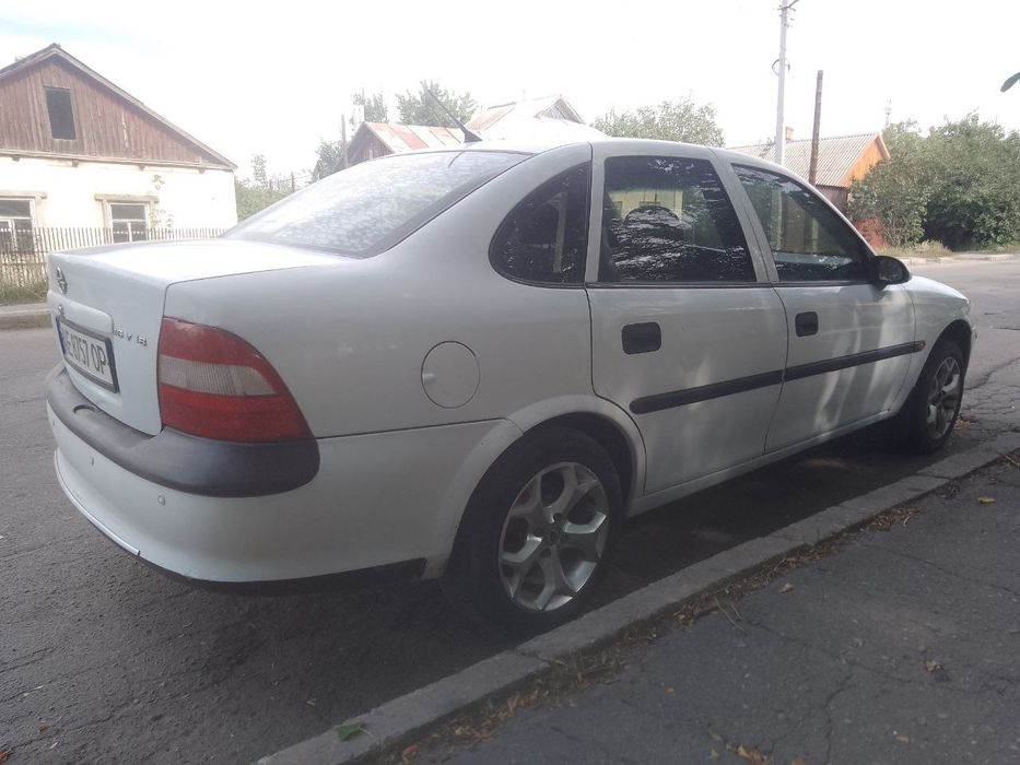 Продам Опель Вектра В
