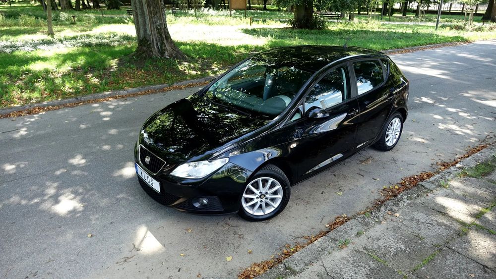 Seat Ibiza Klimatyzacja .. Stan BDB .. Doświetlanie zakrętów .. Kontrola trakcji