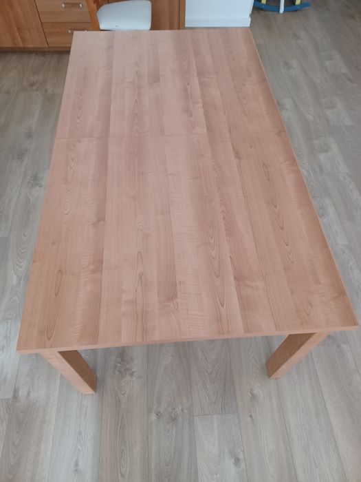 Mesa de jantar extensível