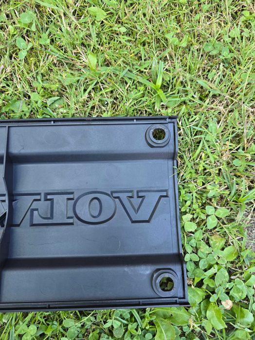 Osłona górna cewek silnika Volvo V70 S70 XC70 850 Nr 6842796