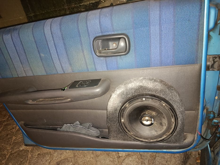 Fiat Punto azul de 97