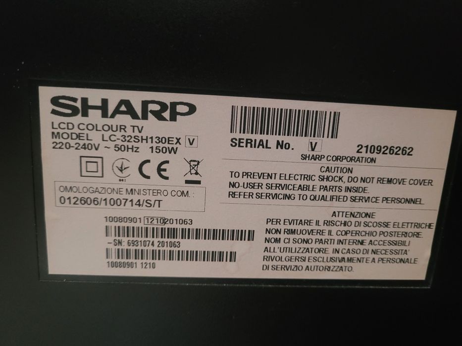 TV SHARP 32 cale. TV LCD plus pilot