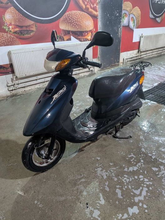 Продам скутер,мопед YAMAHA