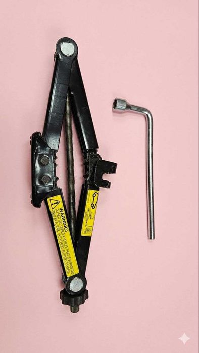 Домкрат Audi Q7 4L VW Touareg 7L6011031B