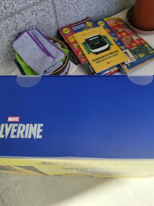 ps5 slim ediçao limitada wolverine - nova selada