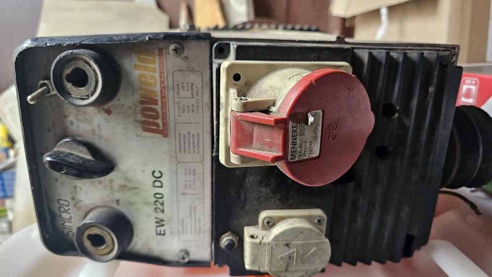 Зварювальний генератор 3.5 КВА  EW220EC