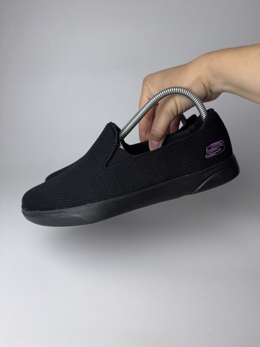 40р. Жіночі сліпони Skechers