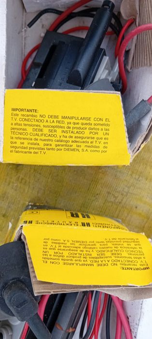 Transformador de linhas HR 7477