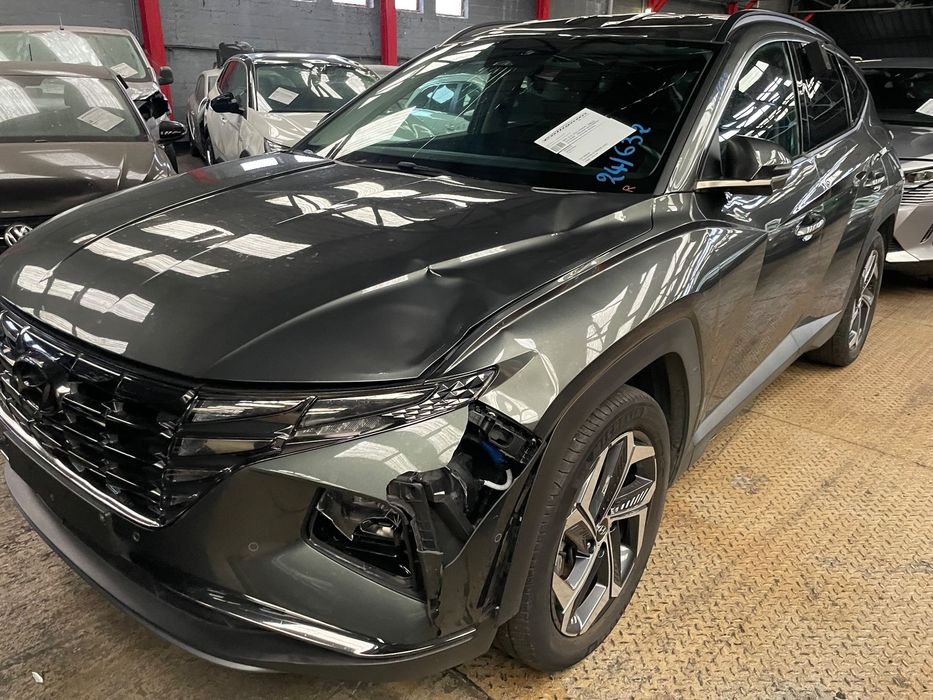 Hyundai Tucson uszkodzony