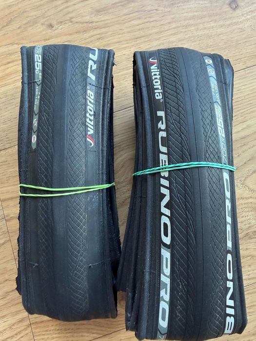 Zestaw opon Vittoria Rubino Pro 700x25
