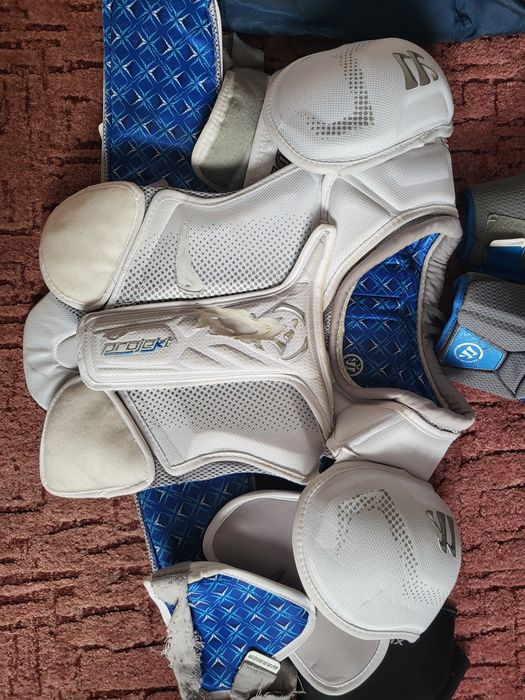 Хокейна екіпіровка