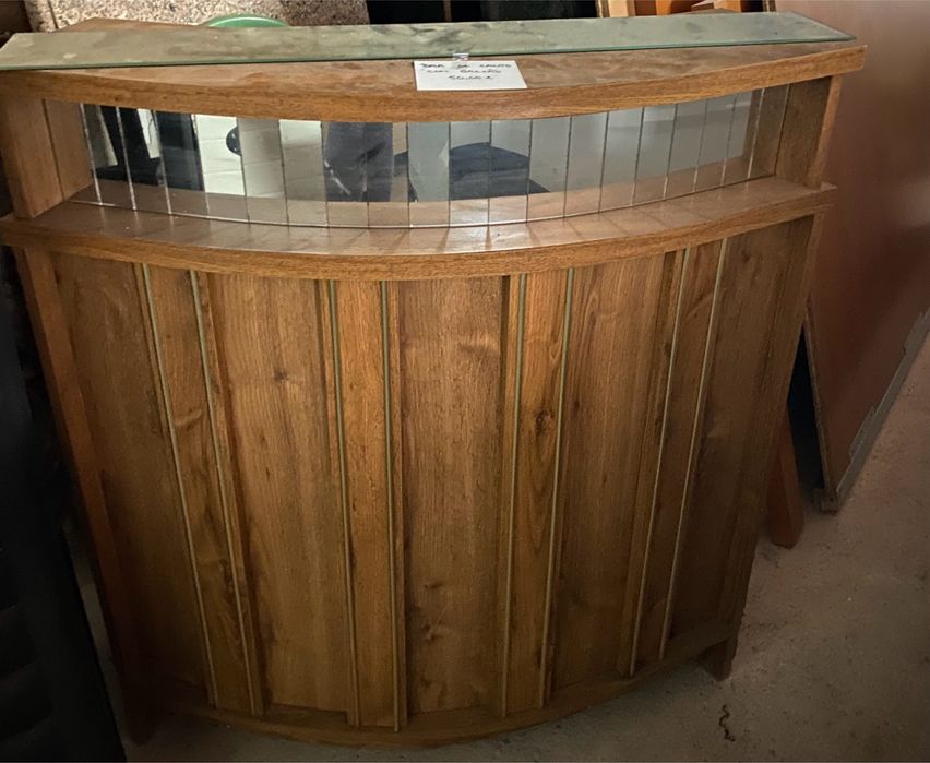 Bar de Canto com Balcão