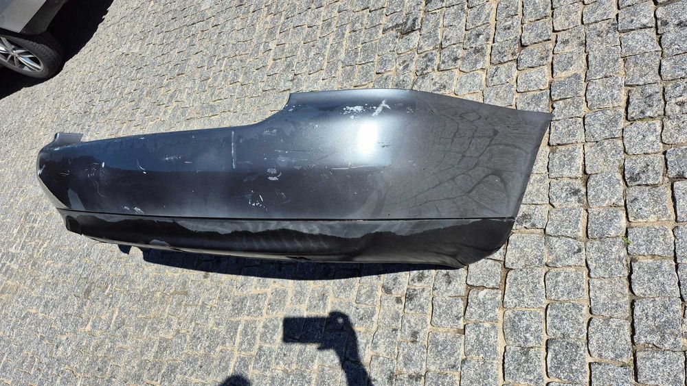 Para-choques traseiro Audi A4 B5 8D carrinha original pré facelift 1996 a 1999