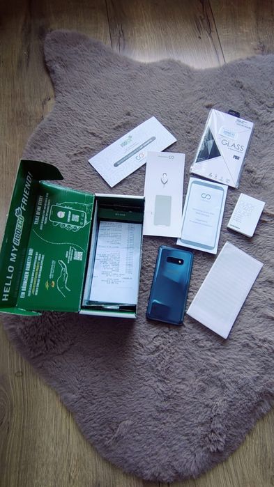 Samsung Galaxy S10E mało używany/ 128GB