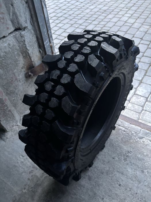 Шини болотяні, грязеві, нива уаз пездоріжя 4*4