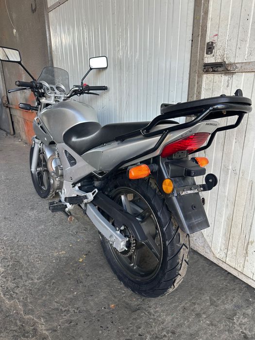 Honda CB250F 2006