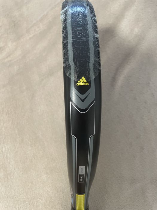 Raquete de Padel Adidas RYZE PRO