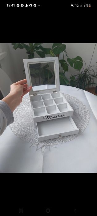 Pudełeczko do przechowywania