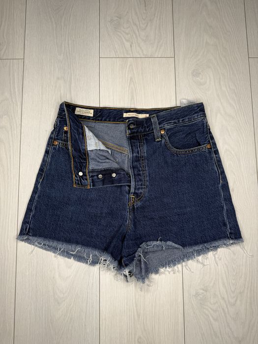 Шорти / джинсові шорти Levis жіночі