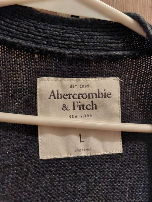 Kardigan Abercrombie & Fitch