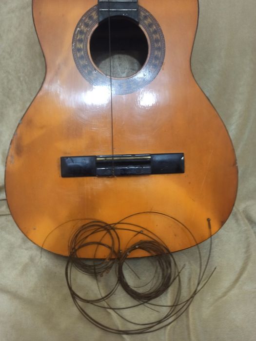 Гітара Stagg 6 струнна.