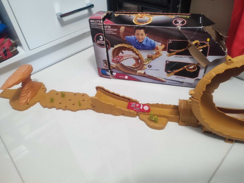 Tor Cars Disneya Pixar