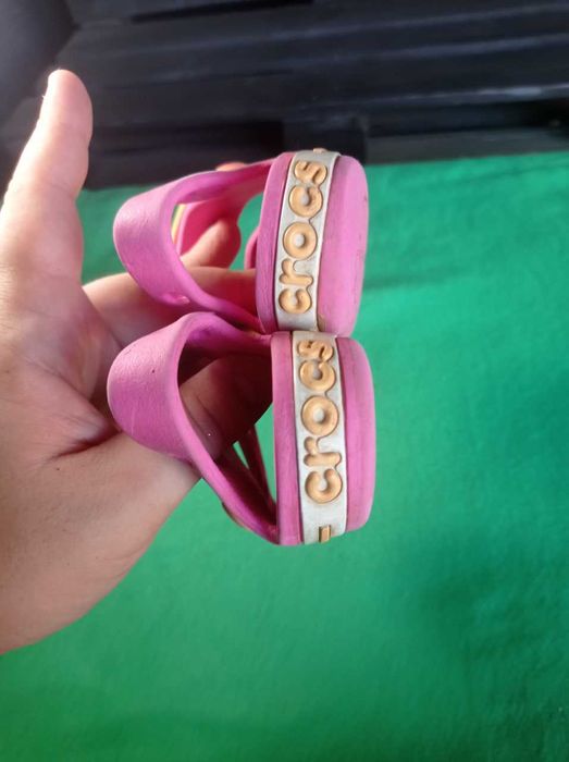 Crocs C8 на дівчинку 25 розмір
