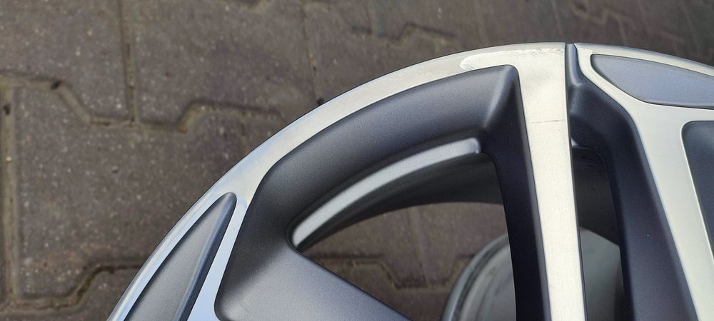 18" 8J 5x108 Orginalne Felgi Peugeot 308 II