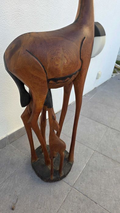 Decoração Madeira - Gazela a Amamentar