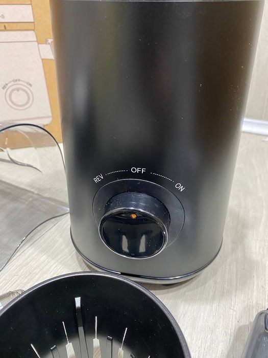 Шнекова соковижималка / соковитискач TUUMIIST