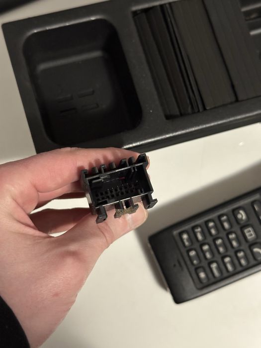 DZIAŁA Telefon samochodowy do BMW E46