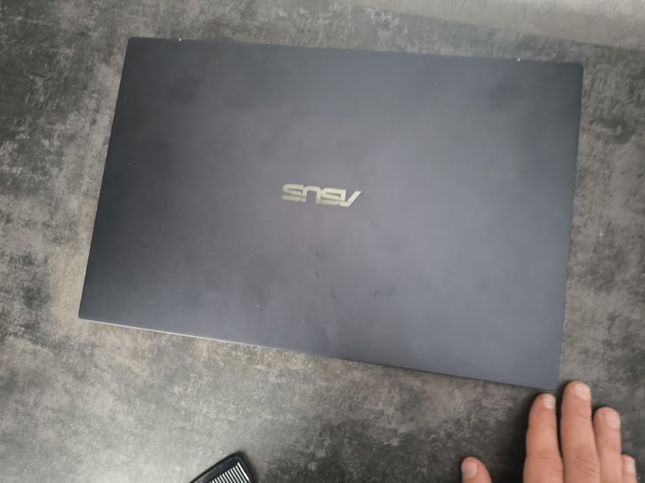 ASUS Expert Book

15.6"FHD/R3-3250U/8/256SS D/Int/DOS/Dark Blue