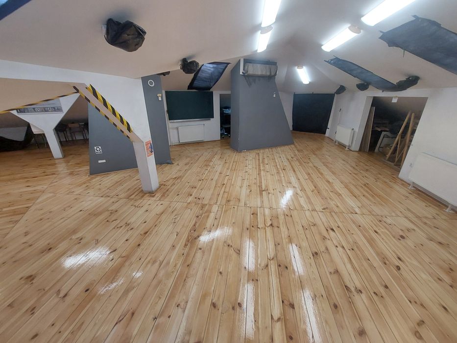 Cyklinowanie i renowacje parkietów