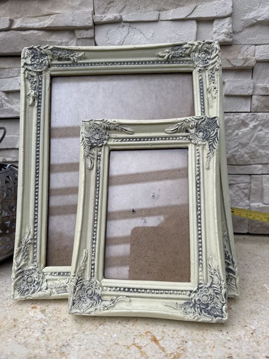 Dwie ramki drewniane Vintage ramka dtewniana rzeźbiona za szklem